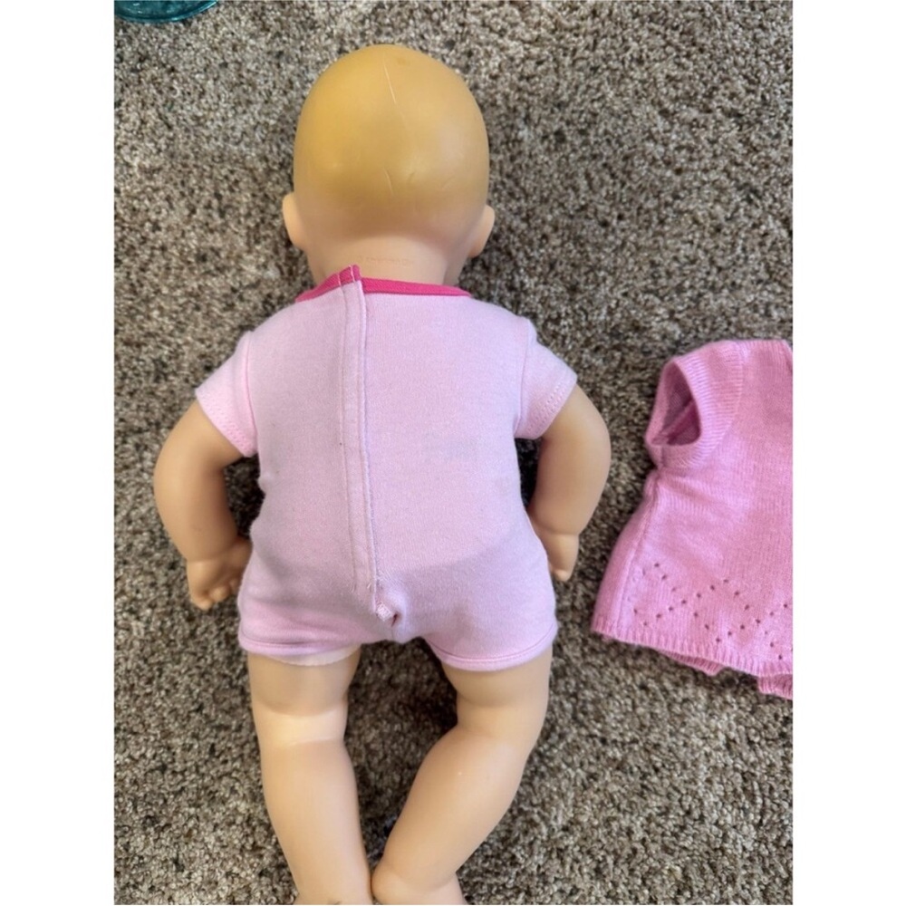 American Girl 15” Bitty Baby Doll Blonde Blue Eyes Sleepy Eyes + 4 Outfits - Picture 7 of 14
